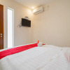Отель RedDoorz near Transmart Kalimalang, фото 7
