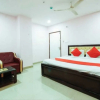 Отель iROOMZ Hotel Diamond Park, фото 3