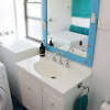 Отель Lovely 1 Bedroom Apartment Steps to the Beach, фото 13