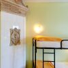 Отель Funky Backpackers Hostel & Apartments, фото 1