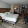 Отель Holiday Inn Express and Suites Savannah - Midtown, an IHG Hotel, фото 18