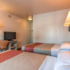 Отель Motel 6 Los Angeles El Monte, фото 4