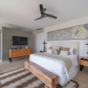 Отель Villa Vida Mira - Elegant 4BR Beachside Villa in Canggu, фото 31