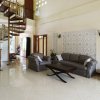 Отель Maharani Guesthouse Tebet Syariah - Hostel, фото 13