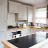 Отель Beautiful 3-bed House 5 Minutes From York Minster, фото 5