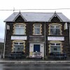 Отель Stag & Pheasant Inn в Llanfihangel Aberbythych