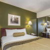 Отель Econo Lodge Inn & Suites, фото 6