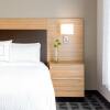 Отель TownePlace Suites by Marriott Detroit Canton, фото 3