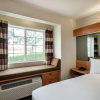 Отель Microtel Inn & Suites by Wyndham Salt Lake City Airport, фото 3