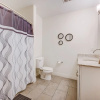 Отель FRONTDESK Penn Street Tower Apts Downtown Indy, фото 20