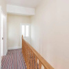 Отель Spacious House - 2 Double Rooms - Street Parking - Garden, фото 2