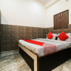Отель OYO 11762 Trimurti Guest House, фото 7