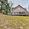 Отель Cozy Mountain Retreat w/ Deck ~ 3 Mi to Mount Snow, фото 14