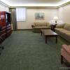 Отель Holiday Inn Winnipeg-Airport West, an IHG Hotel, фото 22