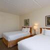 Отель La Quinta Inn & Suites by Wyndham Jacksonville Mandarin, фото 9