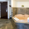 Отель Quality Inn, фото 11