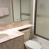 Отель Our House at the Beach E-402 2 Bedrooms 2 Bathrooms Condo, фото 9