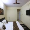 Отель OYO Rooms Sanganva Chowk Trikon Baugh, фото 5