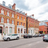 Отель Chic Chelsea Home near South Kensington by UnderTheDoormat, фото 17