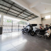 Отель KoolKost Syariah near MRT Lebak Bulus Station, фото 11
