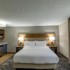 Отель Wichita West Inn And Suites, фото 3