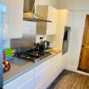 Отель Spacious Victorian family Town House, sleeps 6, near York Centre, фото 20