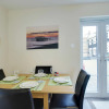 Отель Brighton Getaways - Beach Lodge House, фото 11