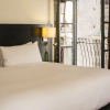 Отель Le Petit Hotel Vieux-Montreal - Saint-Paul, фото 5