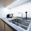 Отель Luxury 1Br Apt W Terrace In City Centre, фото 4