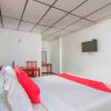 Отель OYO 385 Sanri Villa Negombo, фото 9