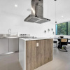 Отель Up East Townhomes by Nomada Residences, фото 18