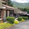 Отель Tanglewood Motel and Log Cabins, фото 20