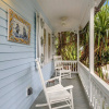 Отель Boat House by Avantstay Character Cottage Central Location w/ Shared Pool Month Long Stays, фото 3