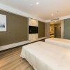 Отель Atour Hotel Hongyadong Riverside Chongqing, фото 4