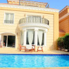 Отель Luxury 15-bed Villa Close to Elgouna See View, фото 1
