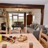 Отель Tithe is a Stunning Barn Conversion Close to Ryde Sleeps 6 в Райде