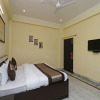 Отель OYO 12763 NN Enterprise, фото 6