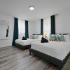 Отель Vacay Spot Large Group Vacation Rental 6to 42guest, фото 3