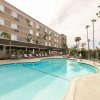 Отель Best Western Inn & Suites San Diego – Zoo/SeaWorld Area, фото 16