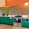 Отель Conway Full B Buyout by Avantstay Sleeps 30, фото 16