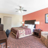 Отель Days Inn by Wyndham Rayville, фото 6