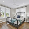 Отель The Grove-a Charming Cottage - 2 Blks to Main St, фото 5