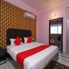Отель OYO 33471 Hotel Magadh Empire, фото 7