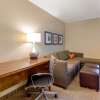 Отель Comfort Suites Burlington, фото 23