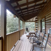 Отель Mountain Journey 2 Bedrooms 2 Bathrooms Cabin, фото 3