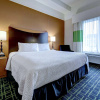Отель Fairfield Inn & Suites by Marriott Harrisburg West, фото 4