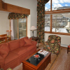 Отель Ski-in Ski-out Collection By Berkshire Hathaway, фото 6