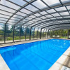 Отель Luxe Whitford Mansion - Pool & Tennis Court, фото 16