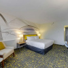 Отель Comfort Inn Airport & Conference Center, фото 25