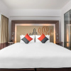 Отель Hilton Garden Inn Bangkok Silom, фото 36